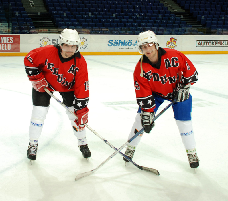 Jussinpellon kaverukset kuvassa!