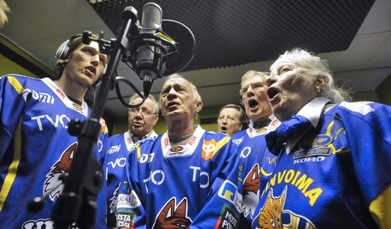 "Lukko voittoon" biisin ��nitys meneill��n!