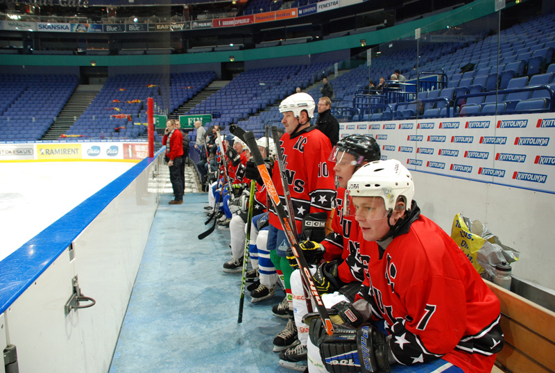 J�nnitt�� pirusti!